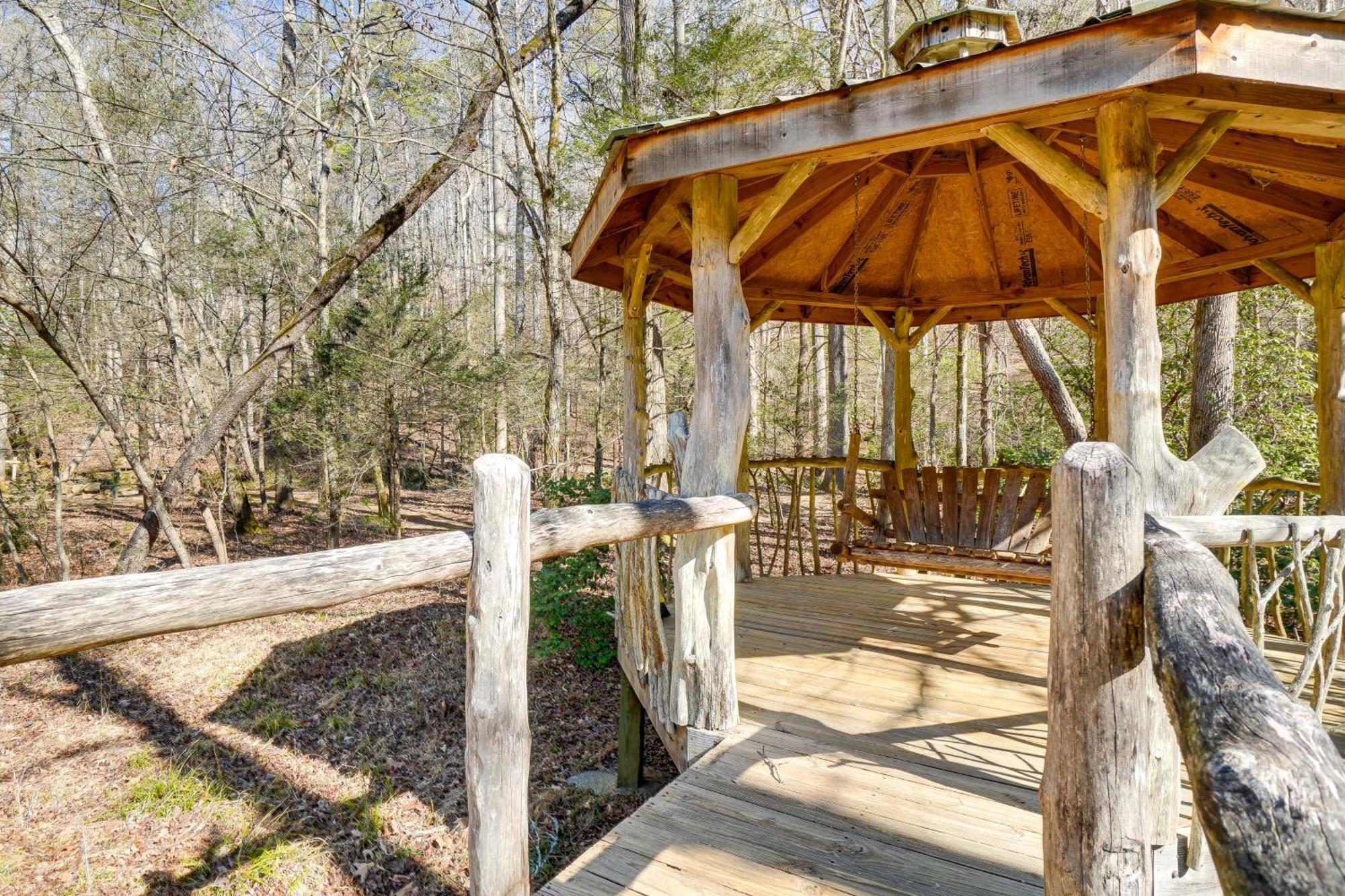 Secluded Family Retreat In Dahlonega With Hot Tub! Villa Exterior photo